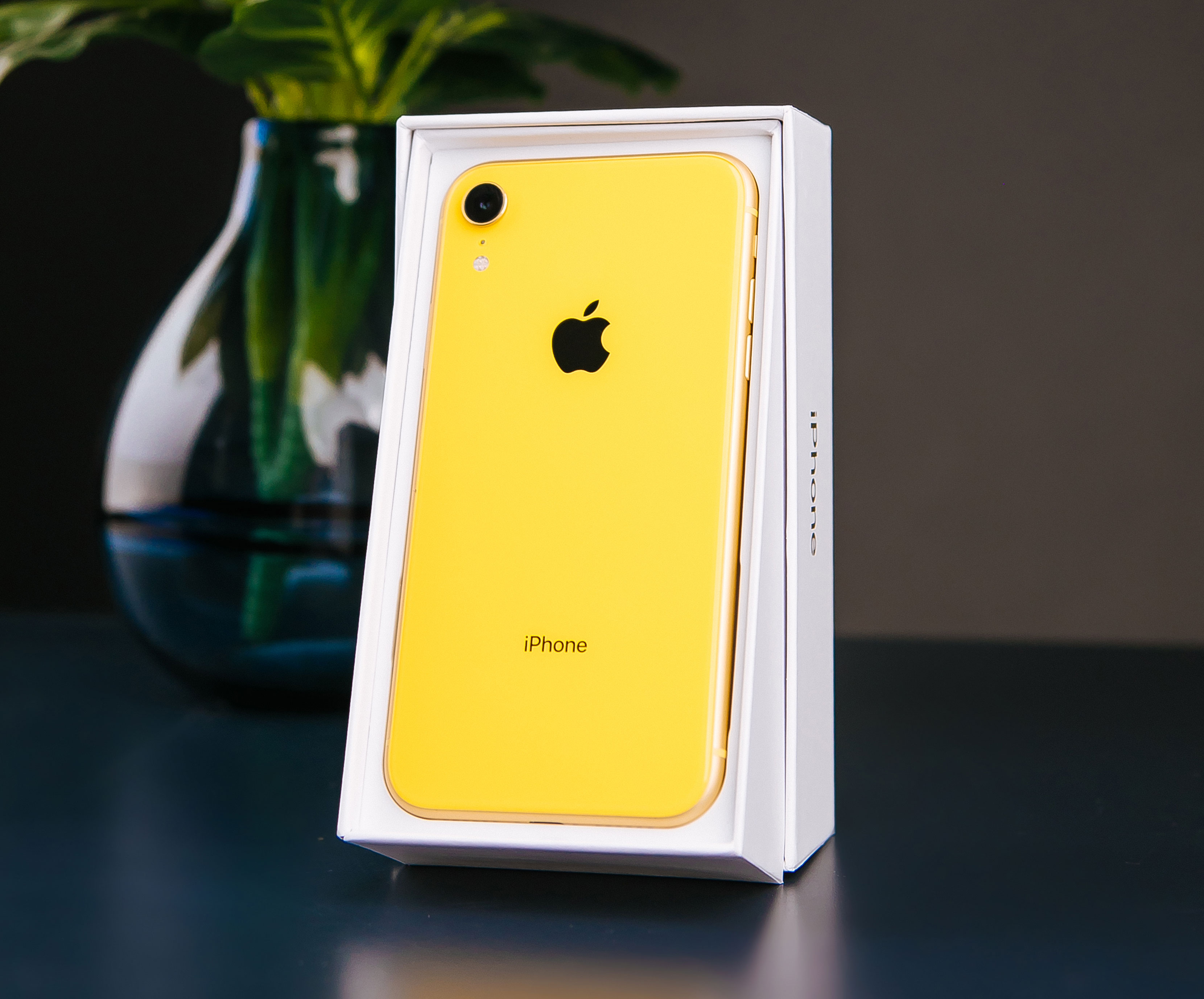 iPhone XR 256GB Yellow (MRY72) б/у